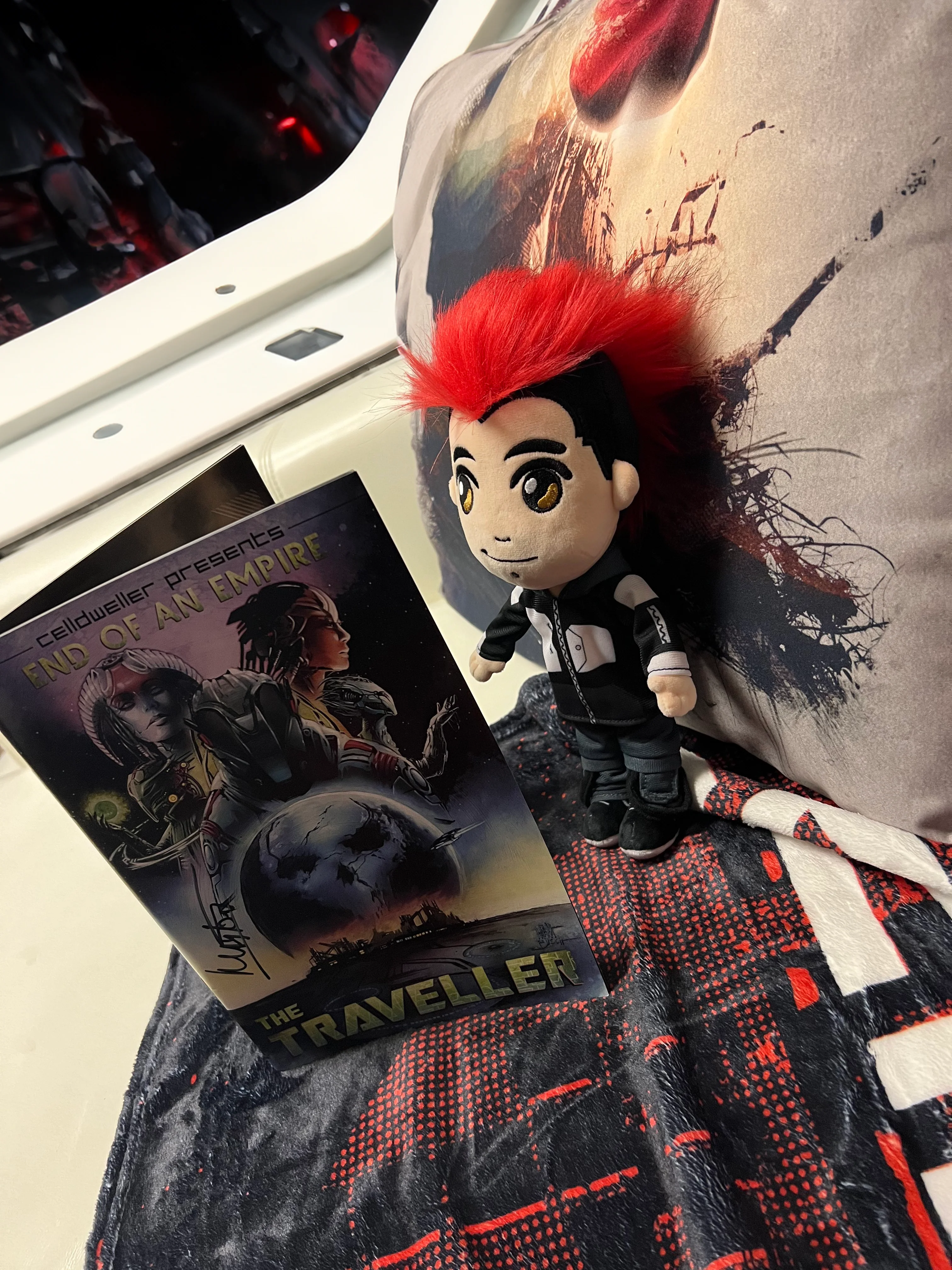 Klayton [Celldweller, Scandroid] 11in. Plushie [Ltd. 1st Edition] - Image 4